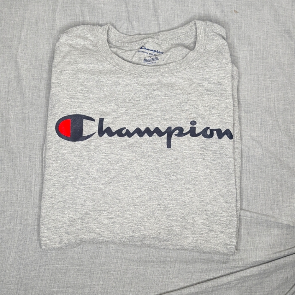 Champion long sleeve shirt